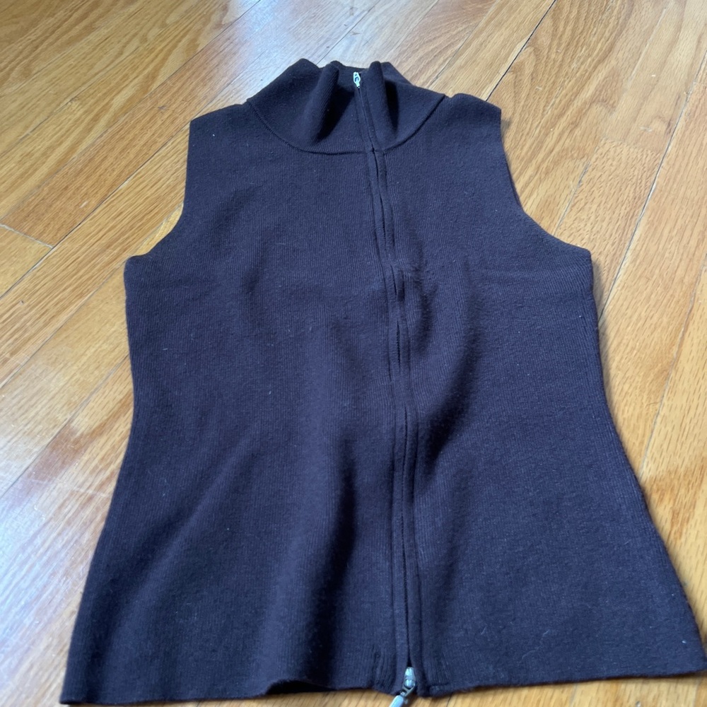 Geel x lisa says gah brown Sleeveless Zip Vest